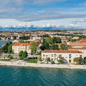  Apartment Mona Lisa's View In Old Town Kroatien